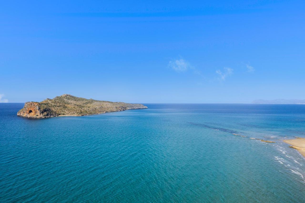 Ostrakon Suites Agia Marina  Exterior photo
